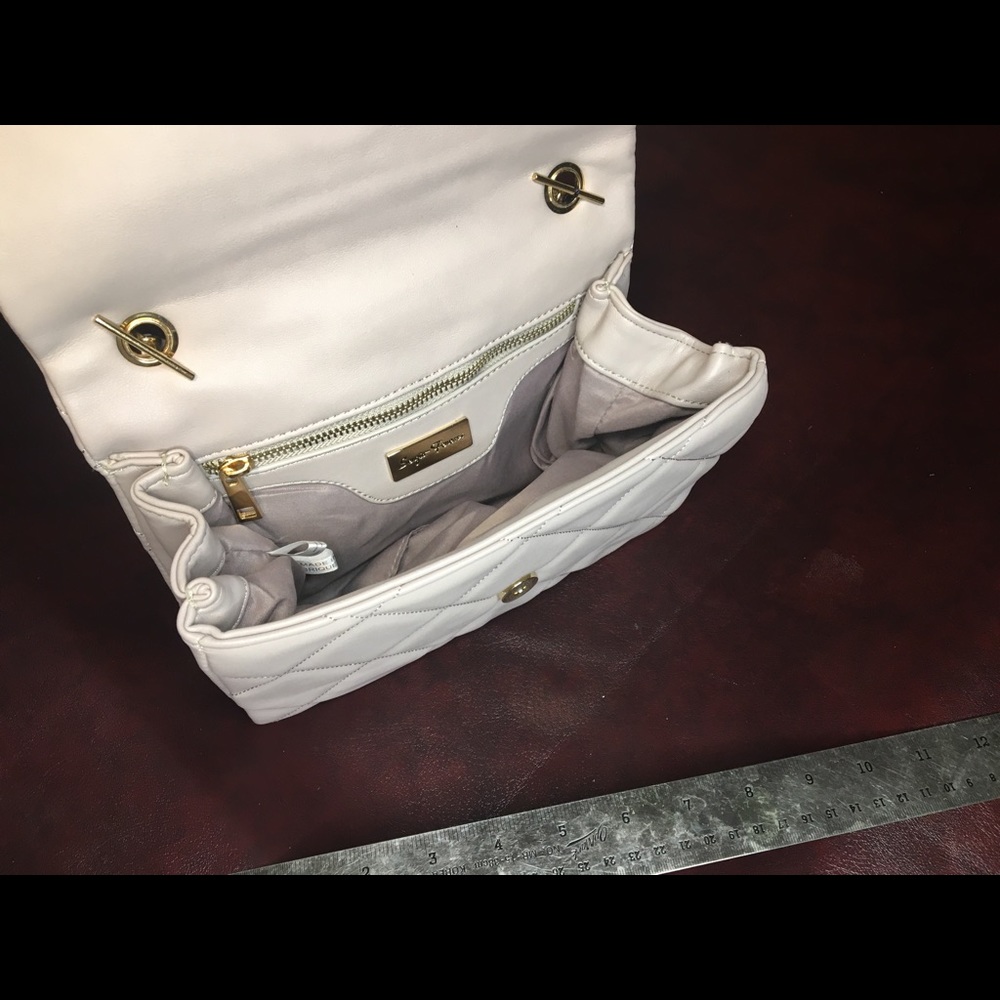 Purse - Picture 4 of 5